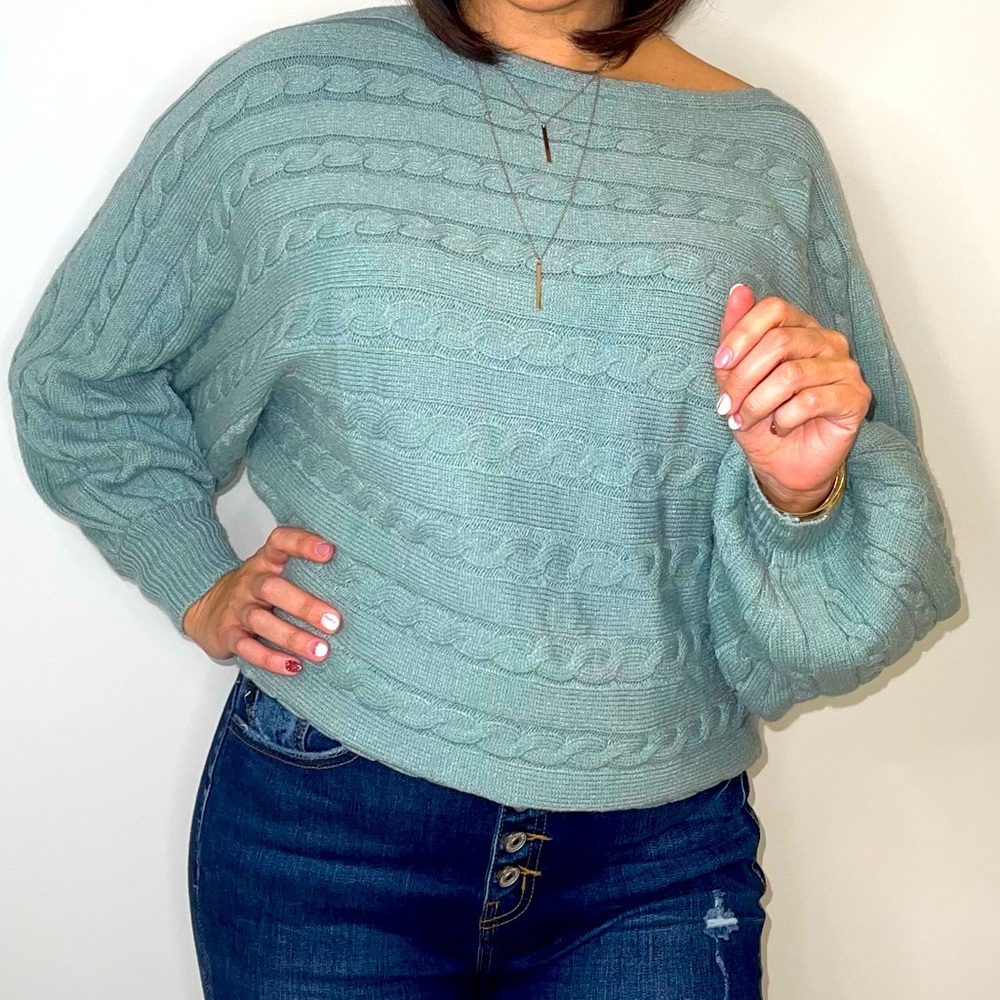 NWT Teal Vine & Love kimono sleeve cable knit sweater.